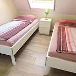 Neue Reihe 28 - Wolke 7 *